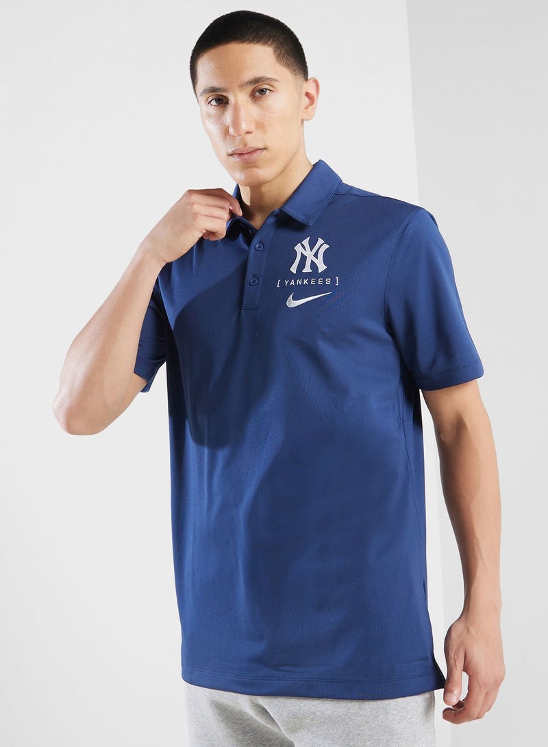 Nike New York Yankees Logo Shirt - Image 1